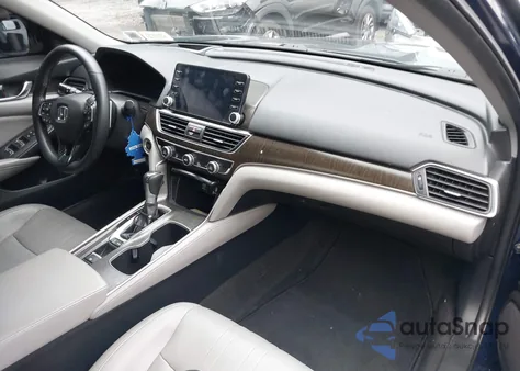 2018 Honda Accord Touring from USA, damaged, VIN 1HGCV1F94JA061326